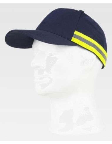 Gorra con cinta reflectante combinada.WORKTEAM 304WFA909